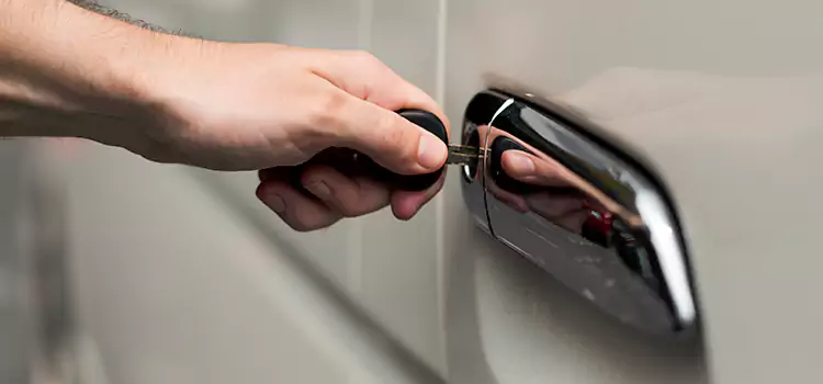 Why Choose Our Auto Locksmith Team in Villa Park, IL?